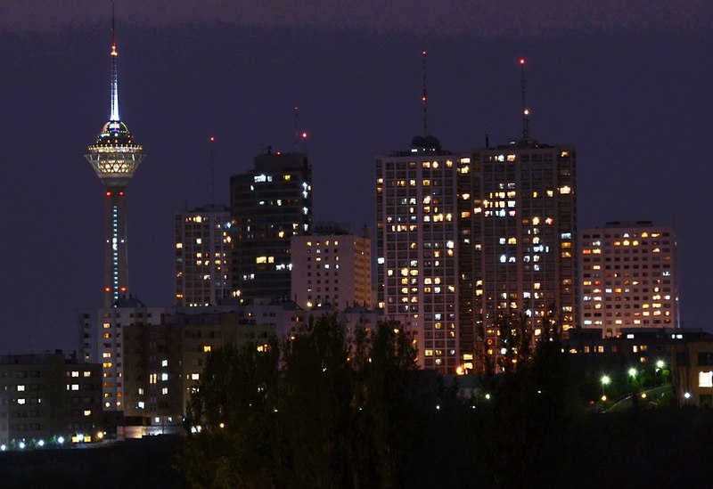 800px Towers in Tehran City at night