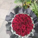 گل فروشی اندیا دسته گل و سبد گل در غرب تهران چیتگر